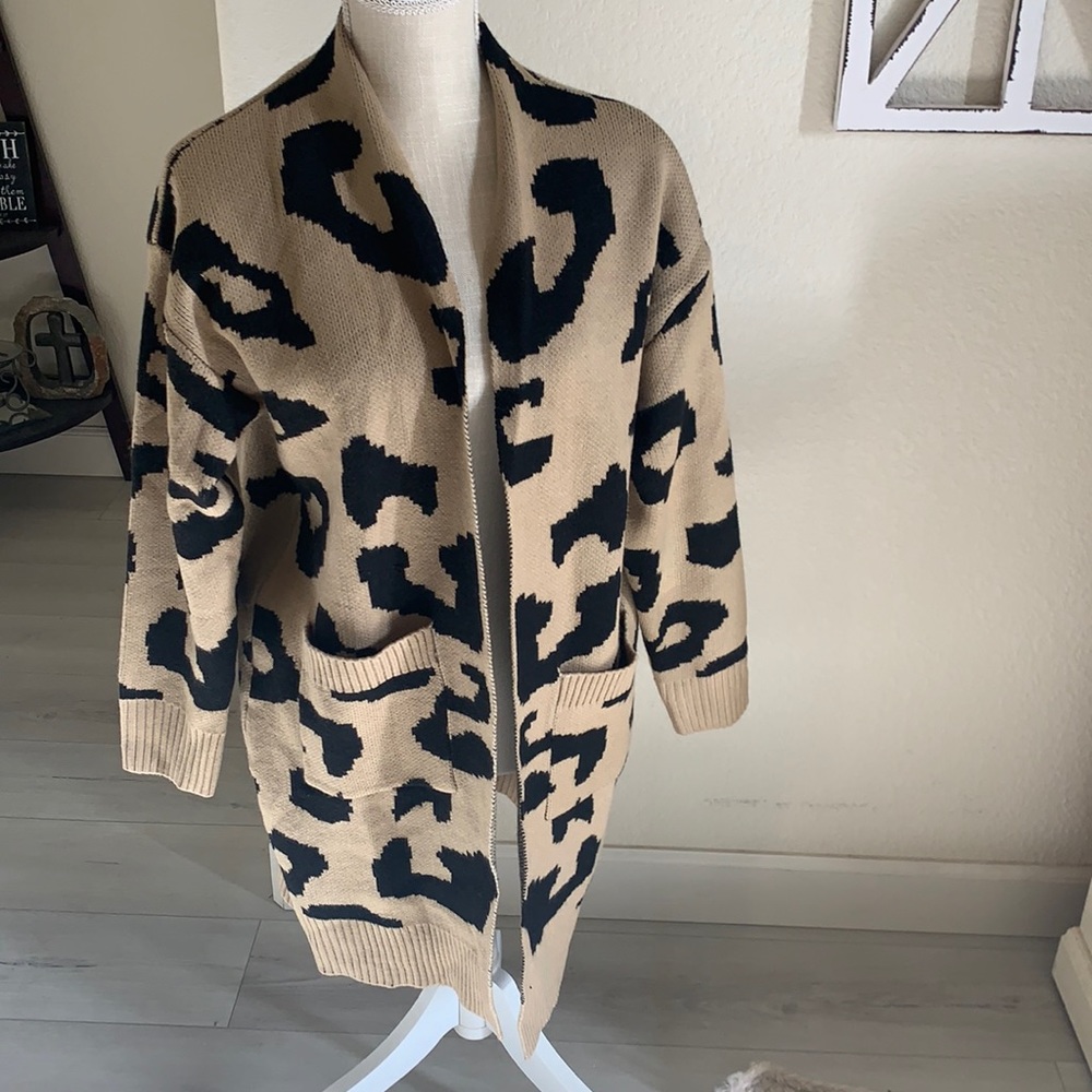 Main Strip cardigan